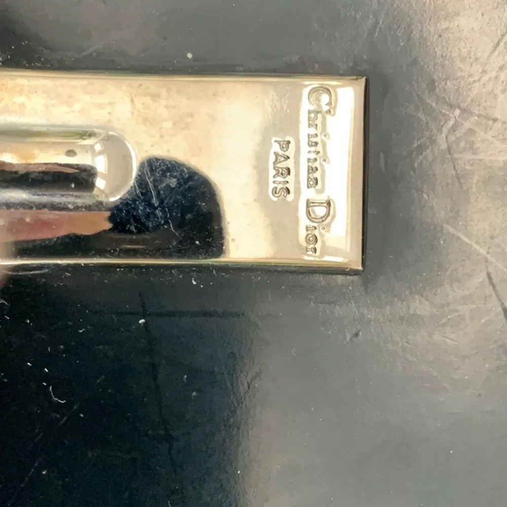 Dior wallet